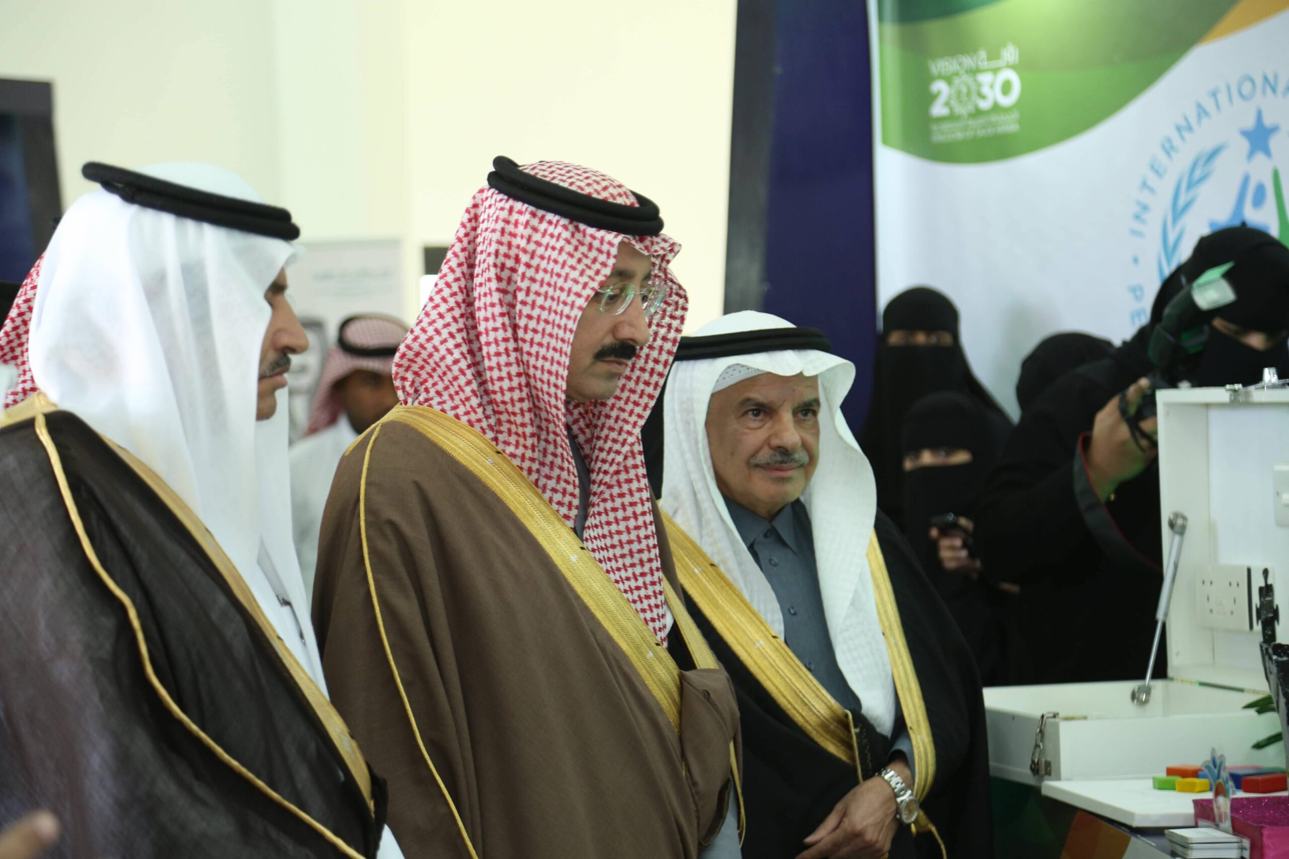 فعالية الصحة النفسيه الاحساء وزارة العمل حضور امير الاحساء (21)