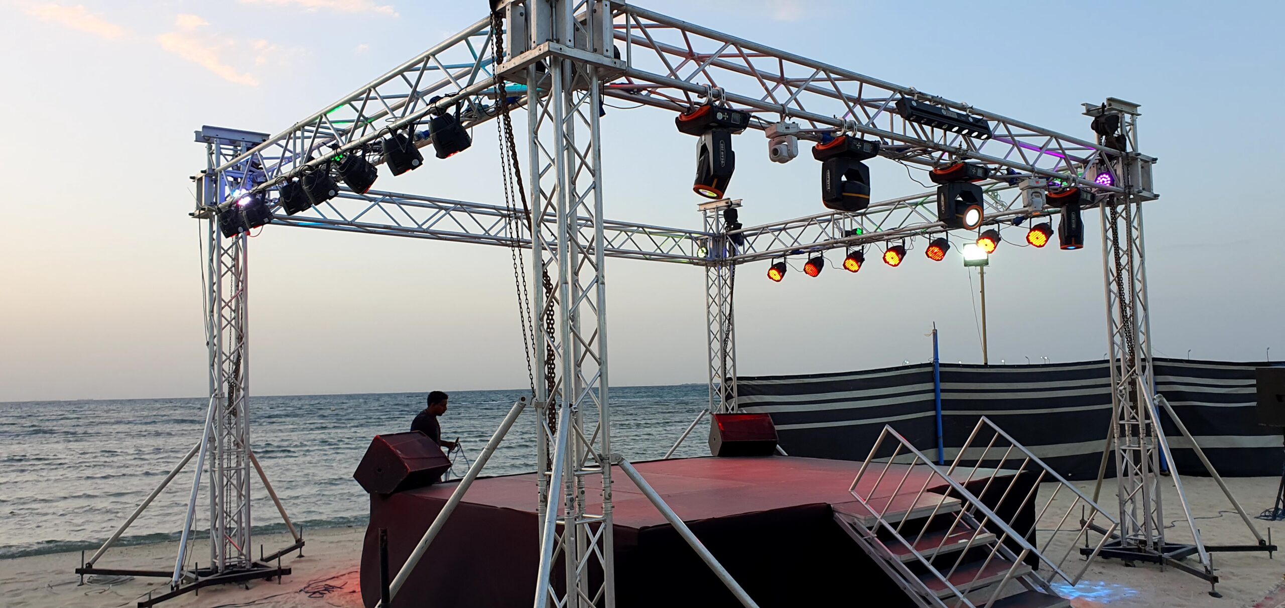 حفل تخرج طالبات جامعة الإمام عبدالرحمن بن فيصل 2020 (4)