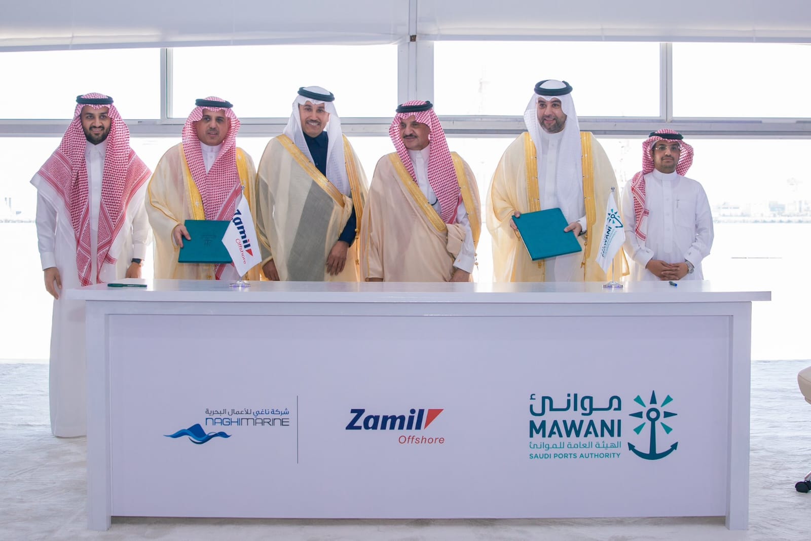 حفل توقيع عقود الخدمات البحرية ضمن برنامج التخصص 2023 في ميناء الملك عبد العزيز ( اله (4)